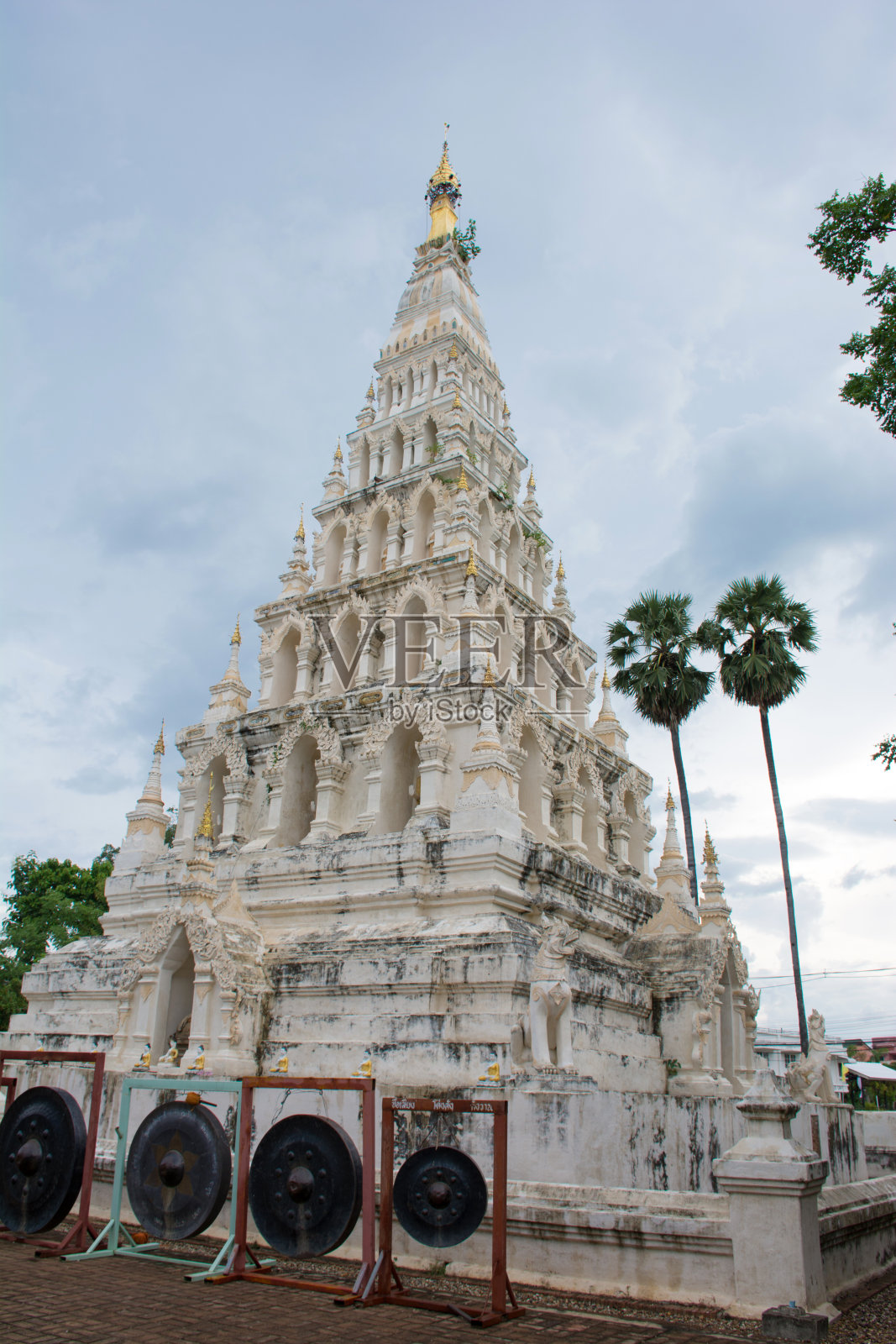 泰国清迈壮观的寺庙照片摄影图片