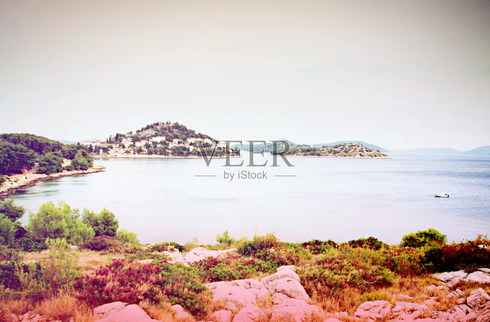 克罗地亚达尔马提亚，海岸，岛屿和老城的全景照片摄影图片