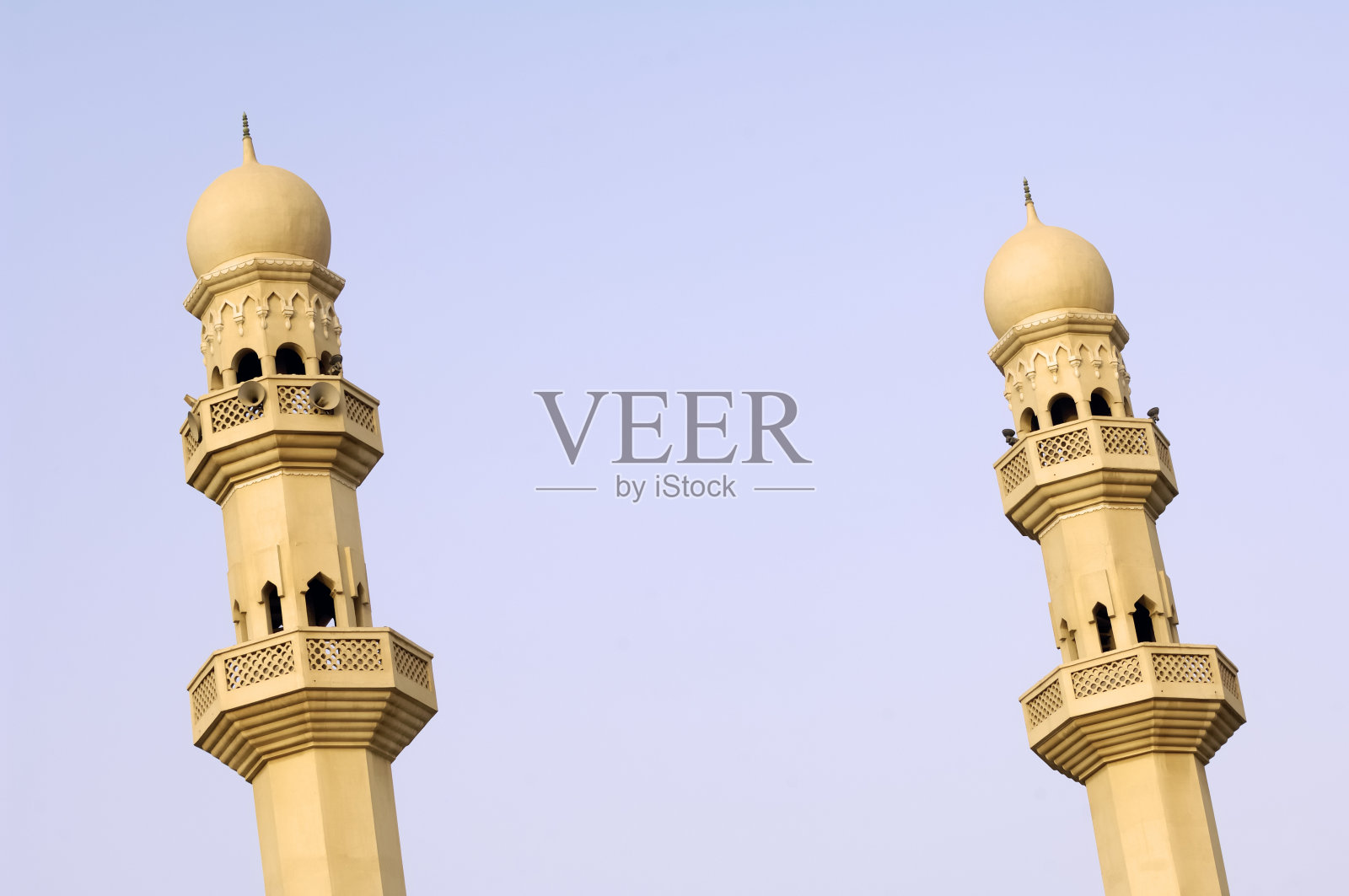 双塔照片摄影图片