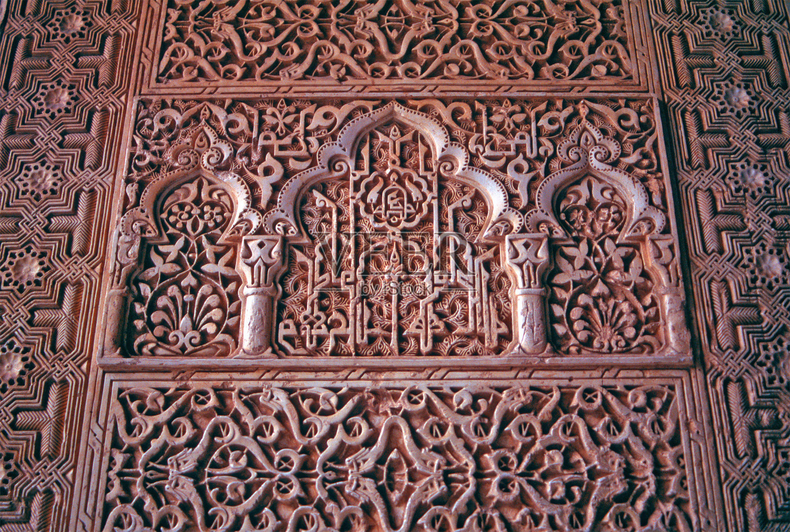 阿罕布拉宫的装饰墙照片摄影图片