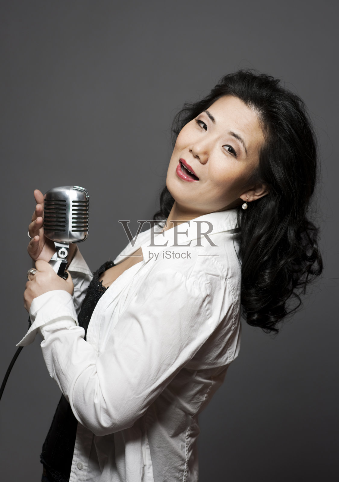 有吸引力的中国歌手照片摄影图片