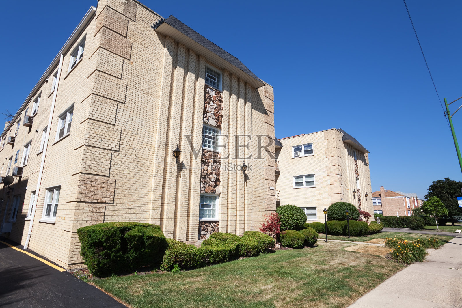 芝加哥埃迪森公园的现代公寓楼照片摄影图片