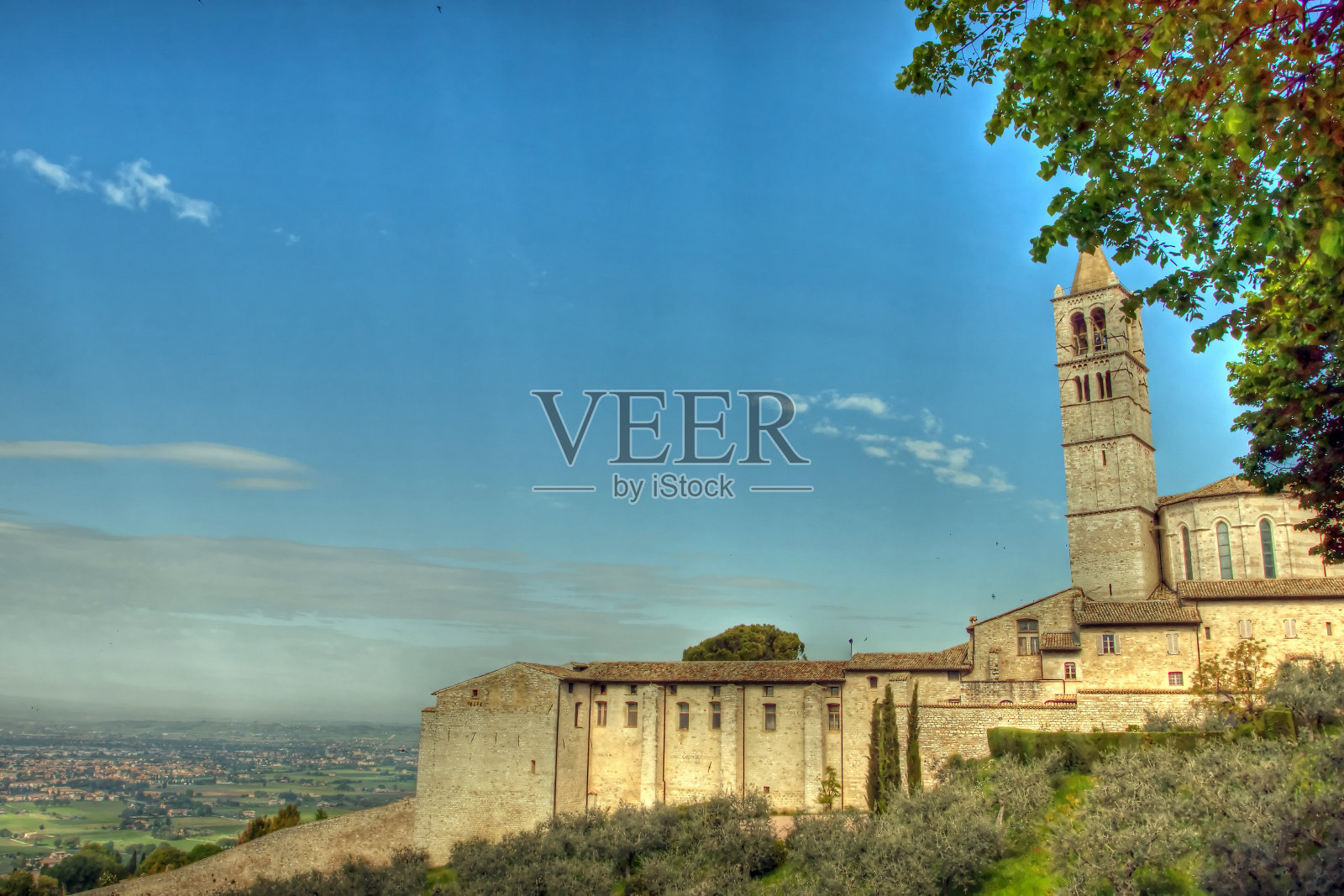 意大利翁布里亚的阿西西教堂全景照片摄影图片