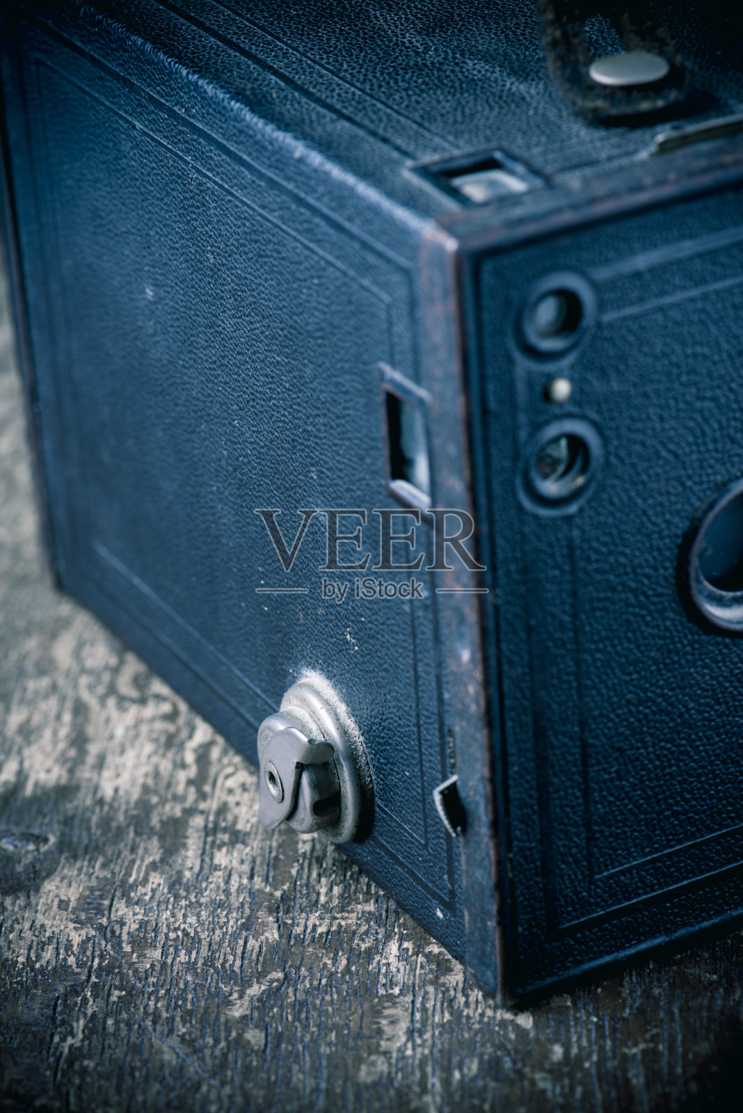 近景老式复古相机在复古风格照片摄影图片