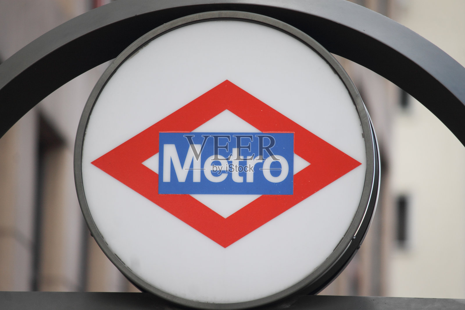 地铁海报照片摄影图片