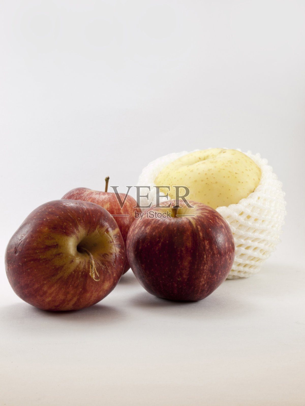 红苹果和中国梨照片摄影图片