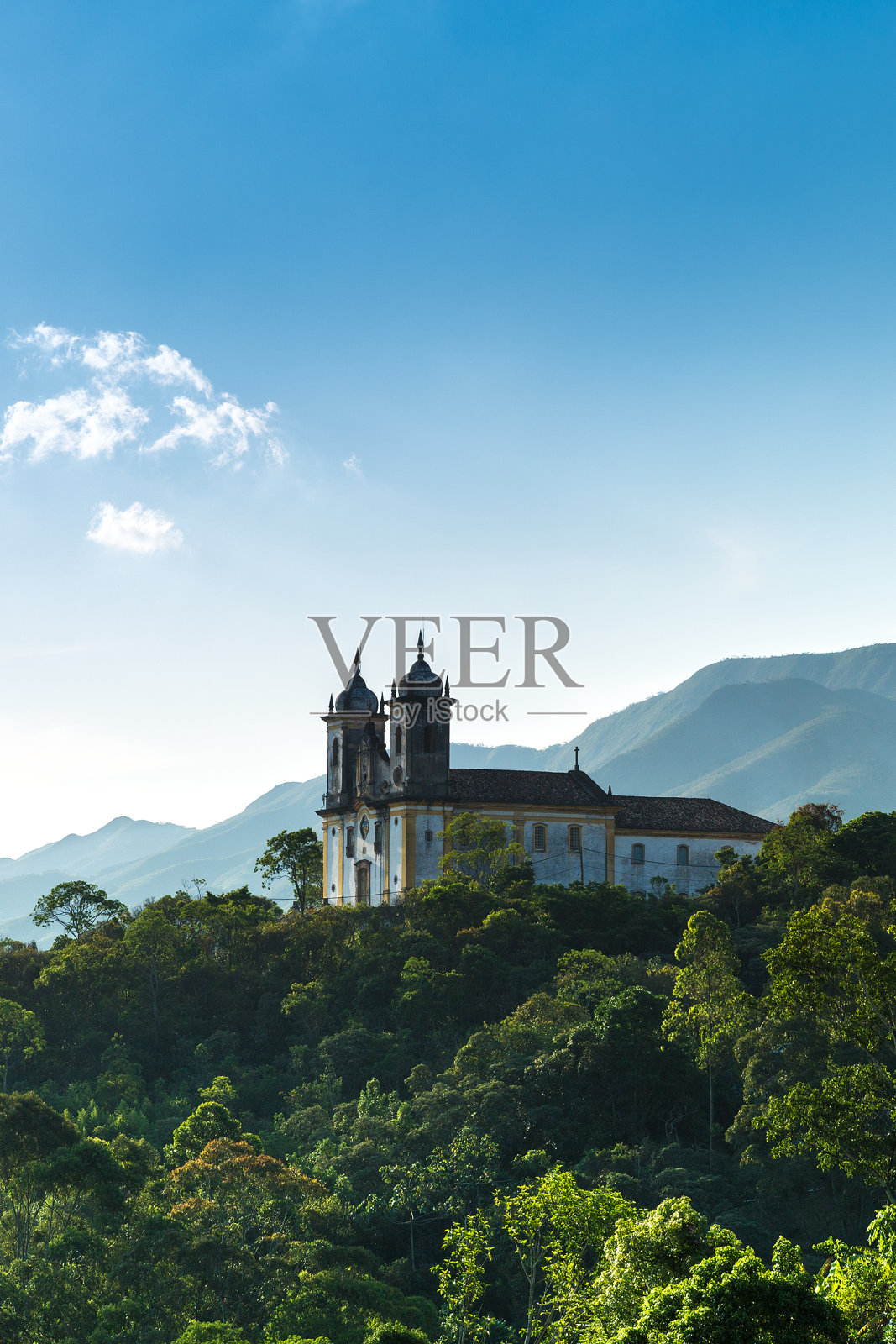 巴西米纳斯吉拉斯州欧鲁普雷图教堂照片摄影图片