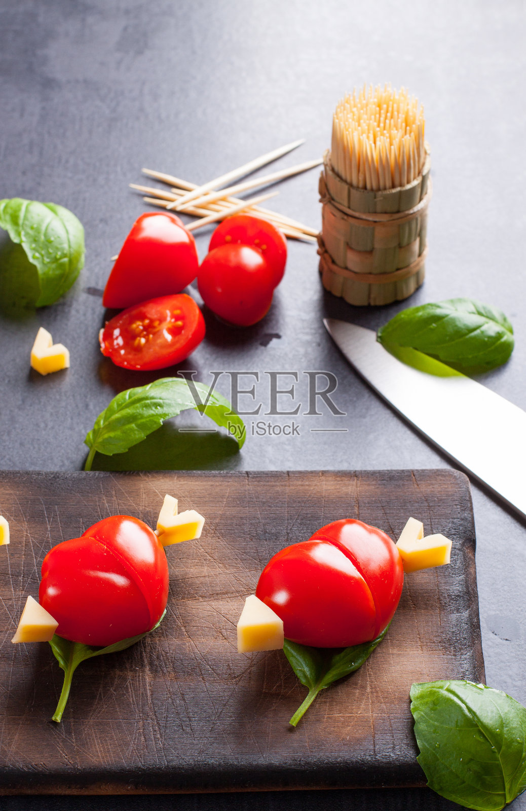 派对的开胃菜。情人节治疗。照片摄影图片