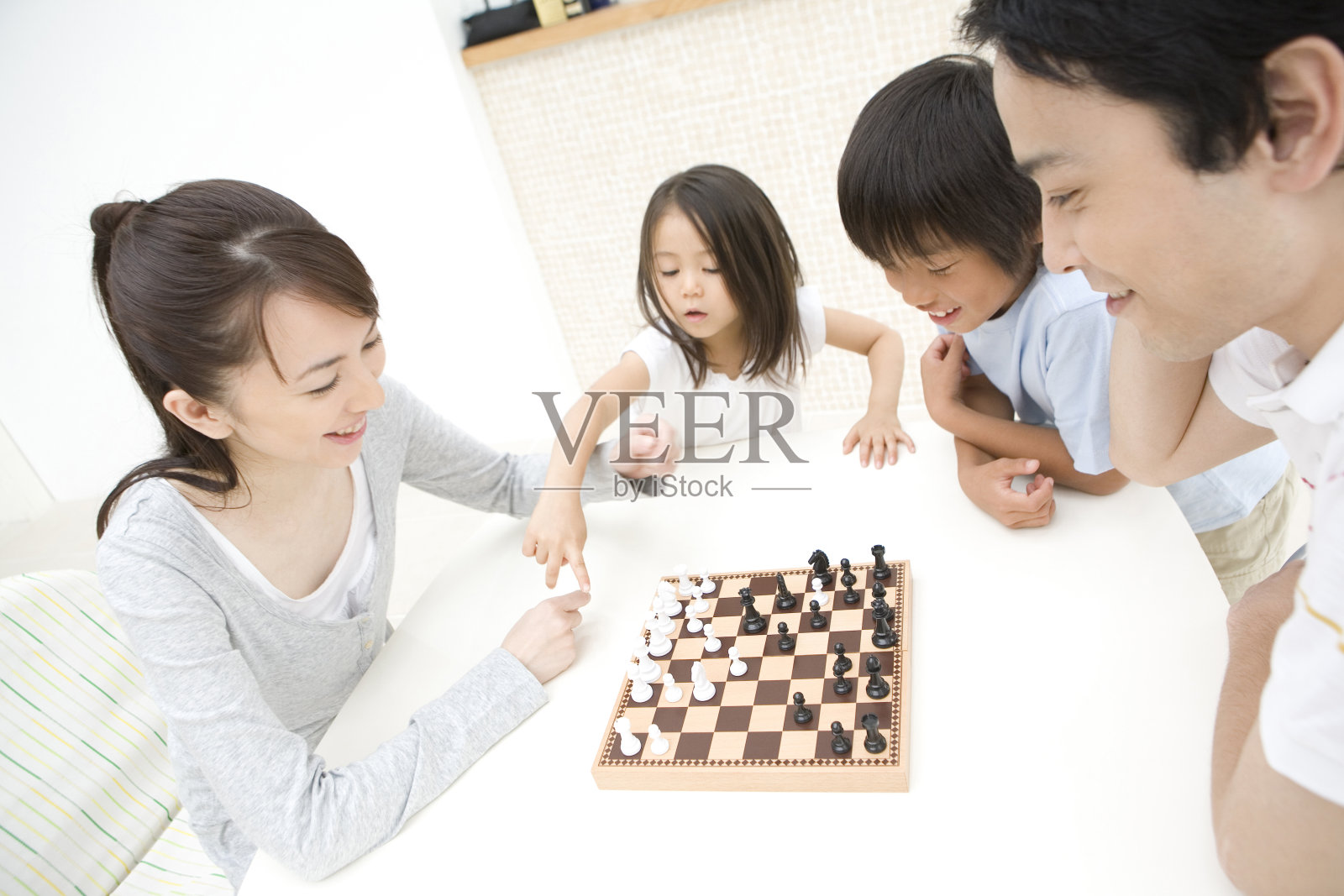 国际象棋的家庭照片摄影图片