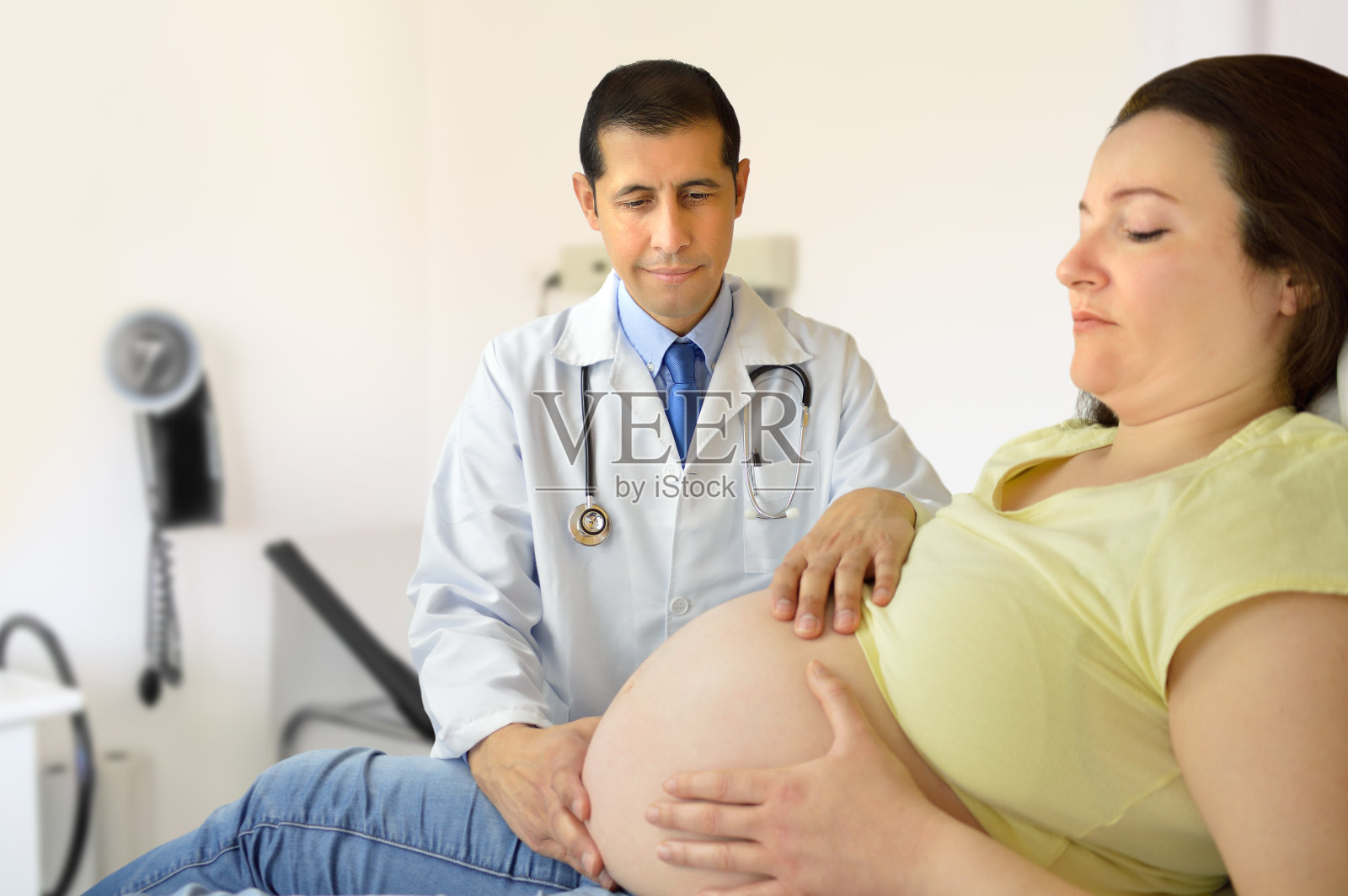 完美的胎儿!照片摄影图片