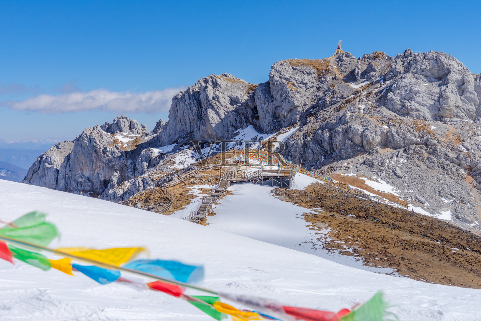 中国云南省香格里拉石卡雪山风景区照片摄影图片