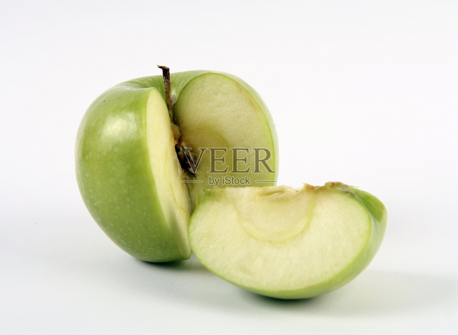 青苹果切片照片摄影图片