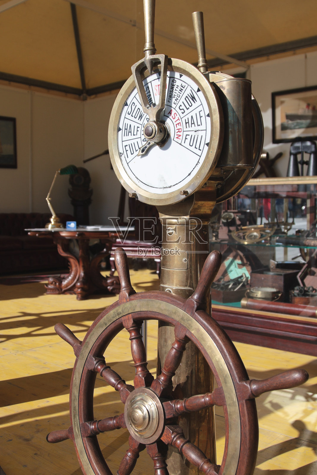 桥电报照片摄影图片