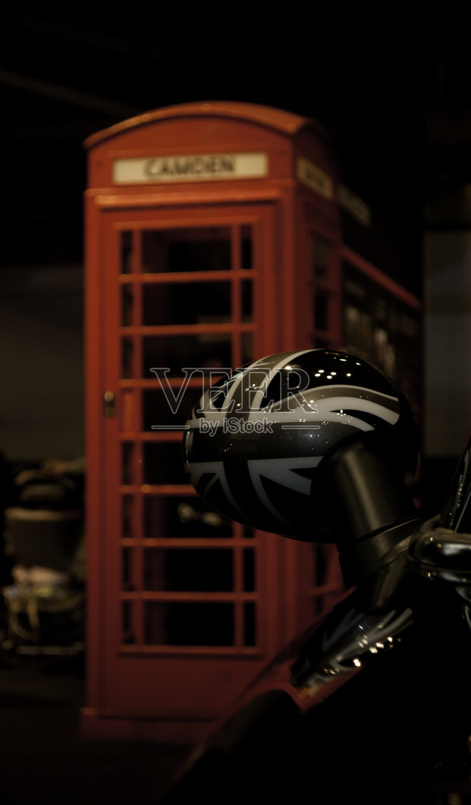 伦敦街头的夜景照片摄影图片