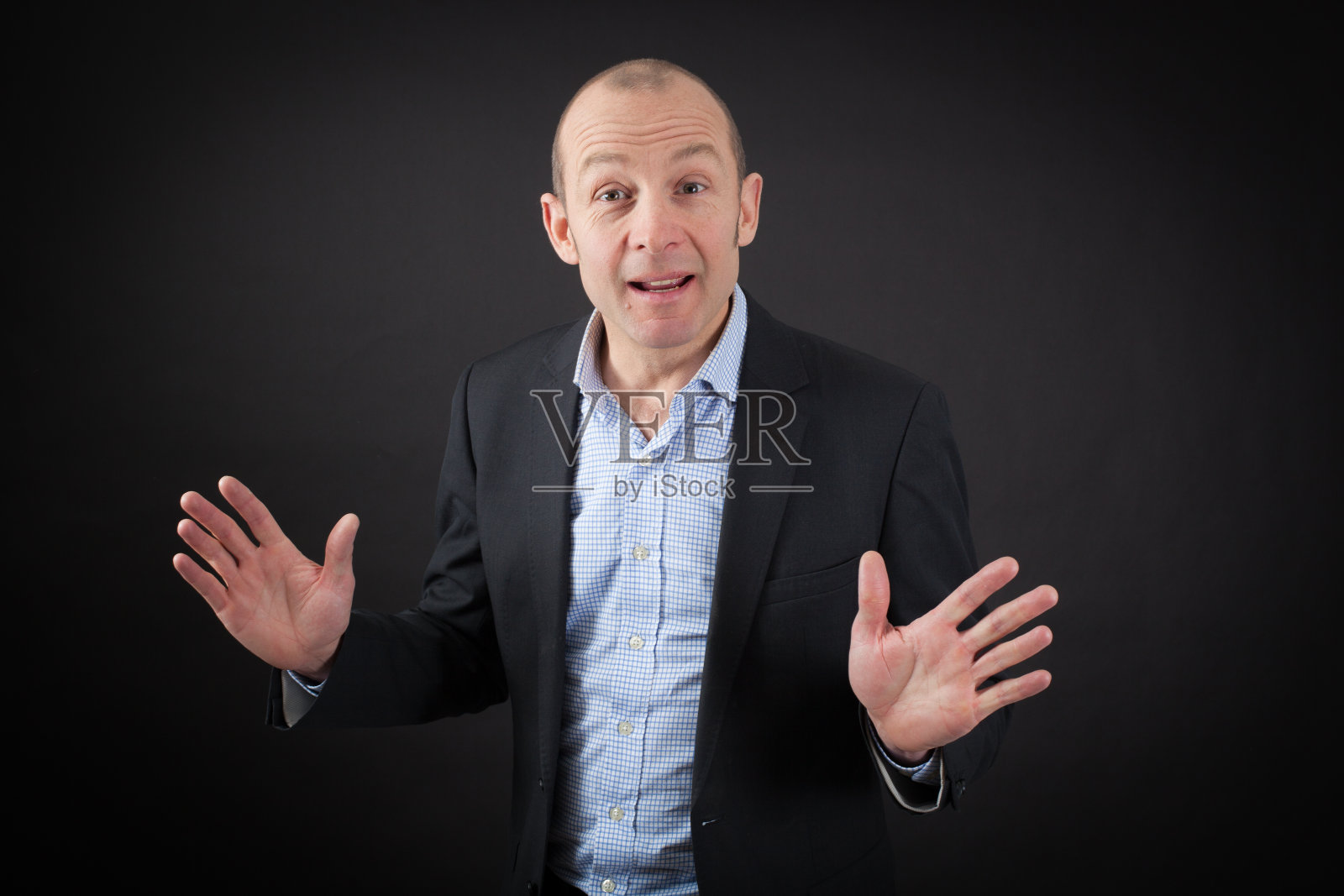 英俊的男人在不同的衣服做不同的表情照片摄影图片