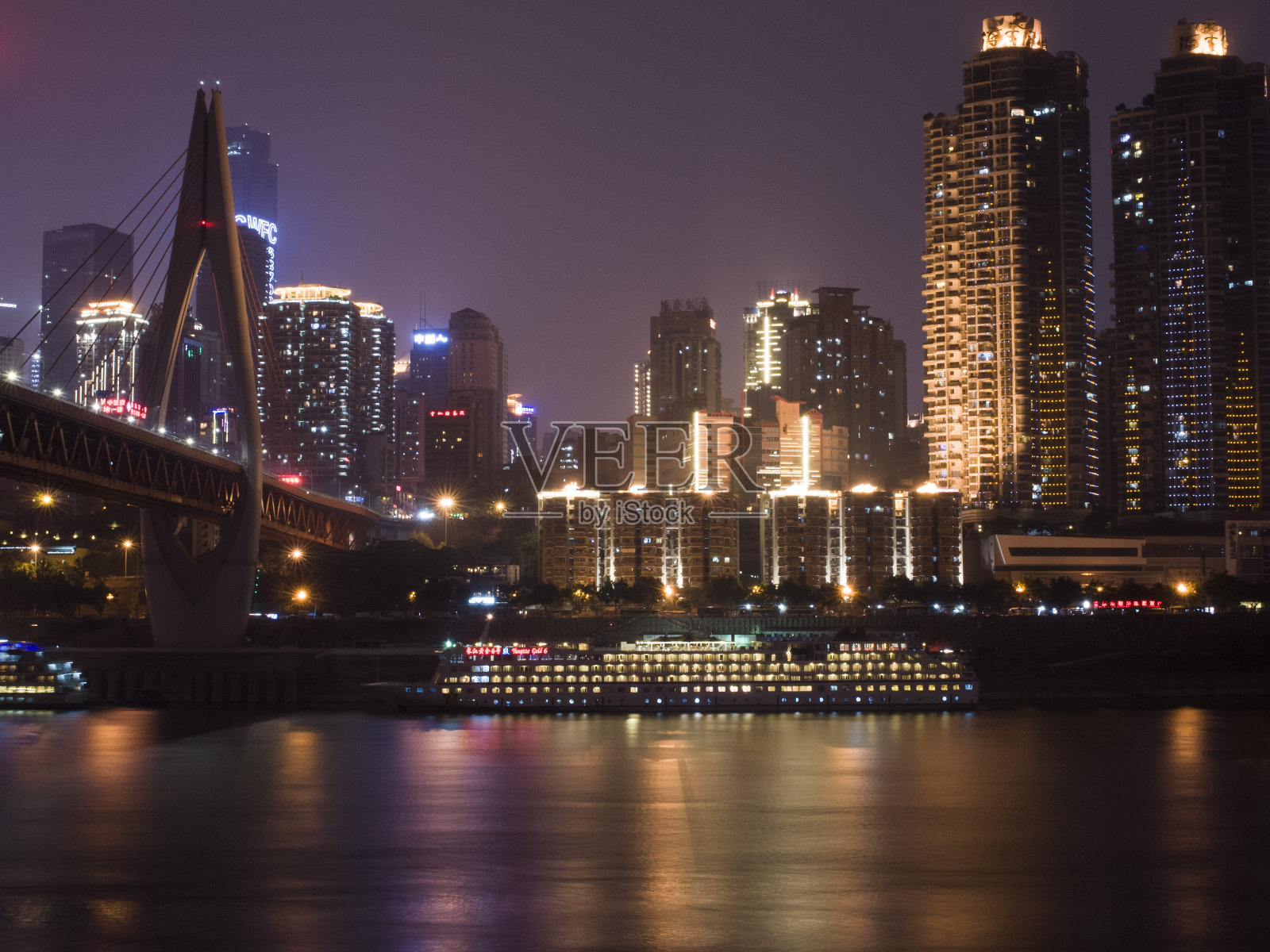 长江之夜照片摄影图片