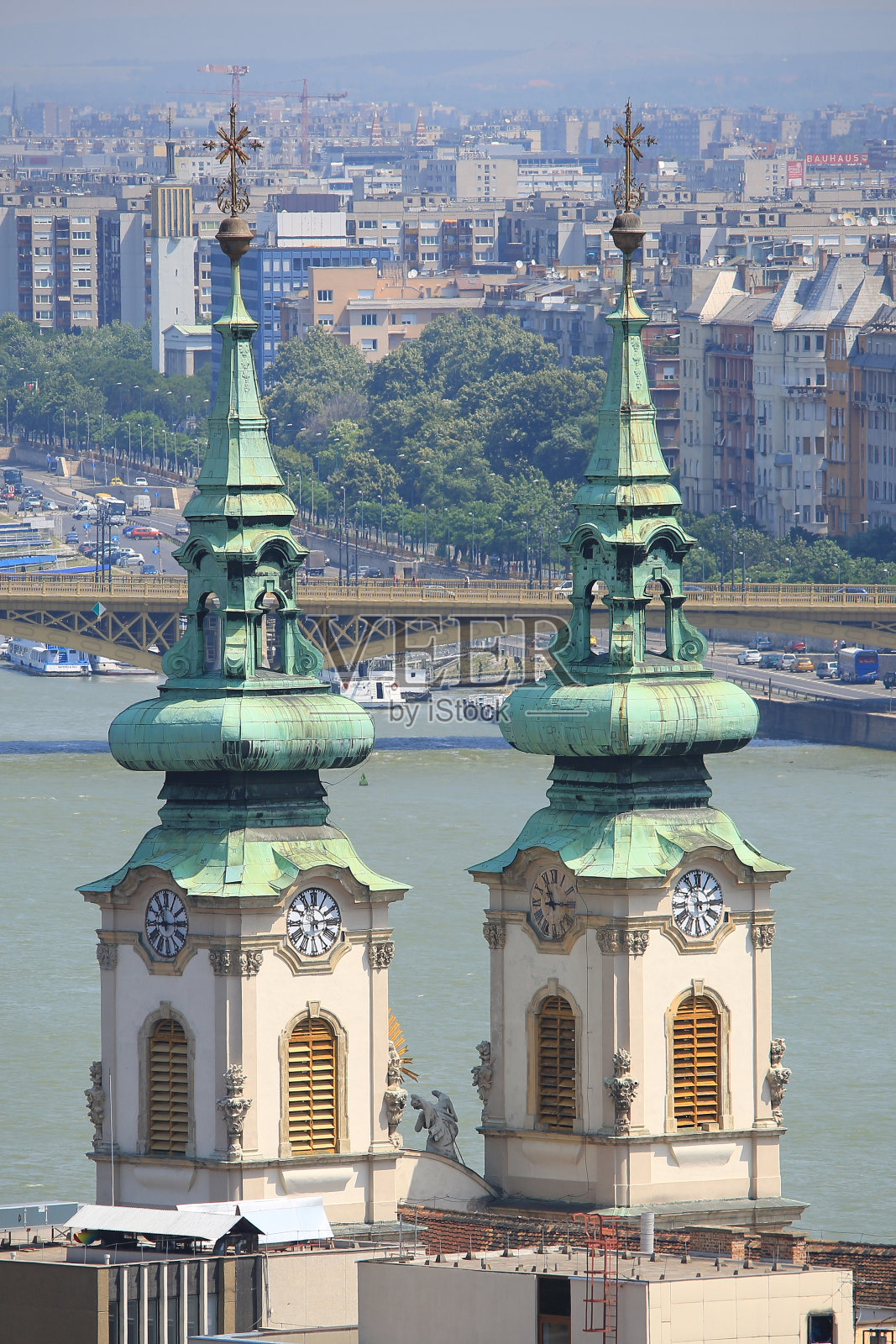 教堂的塔照片摄影图片