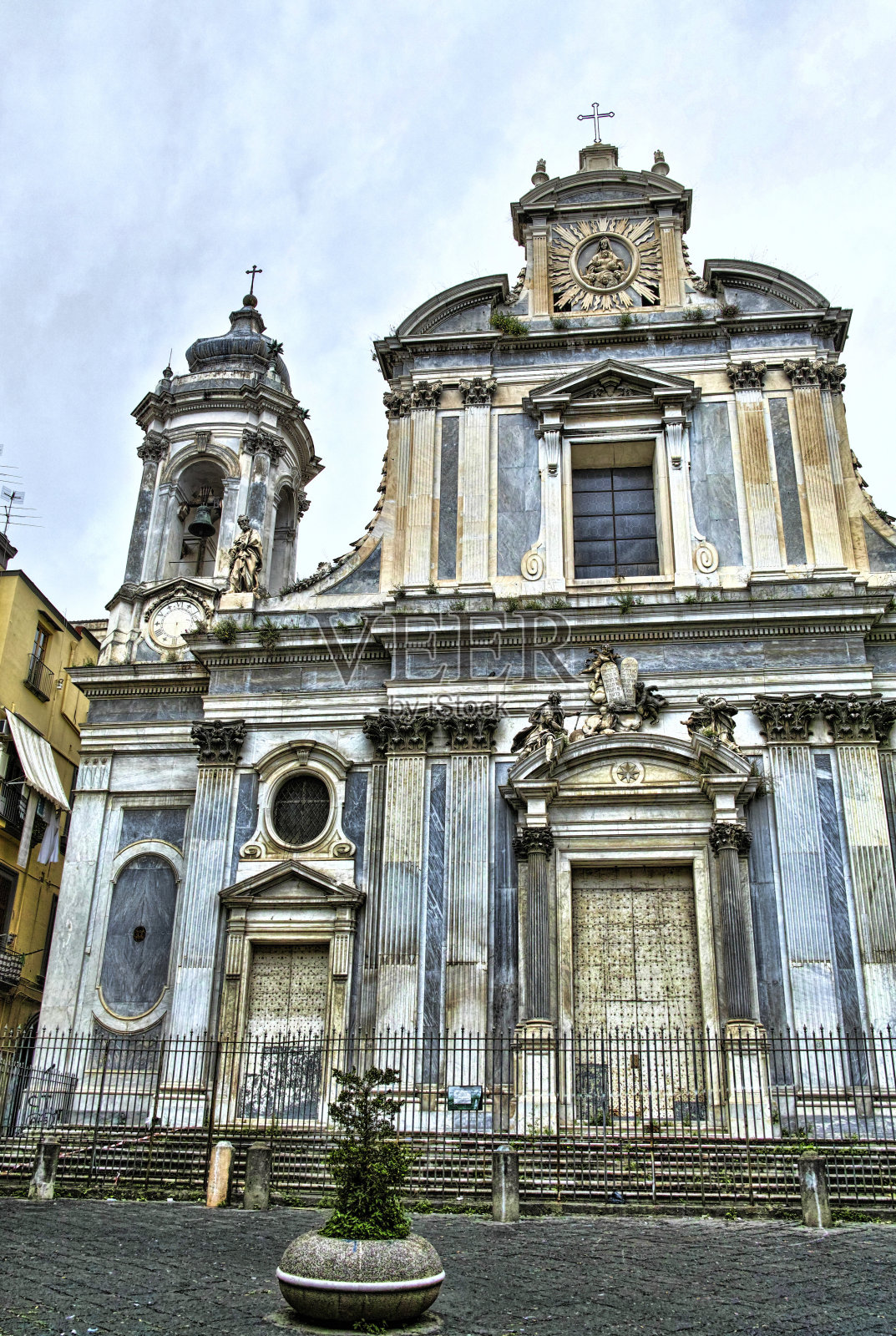 圣诞老人的教堂照片摄影图片