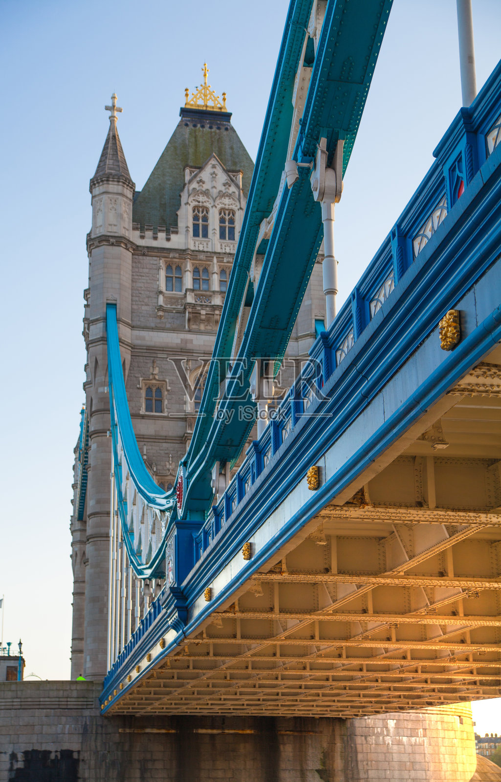夕阳下的塔桥。伦敦照片摄影图片