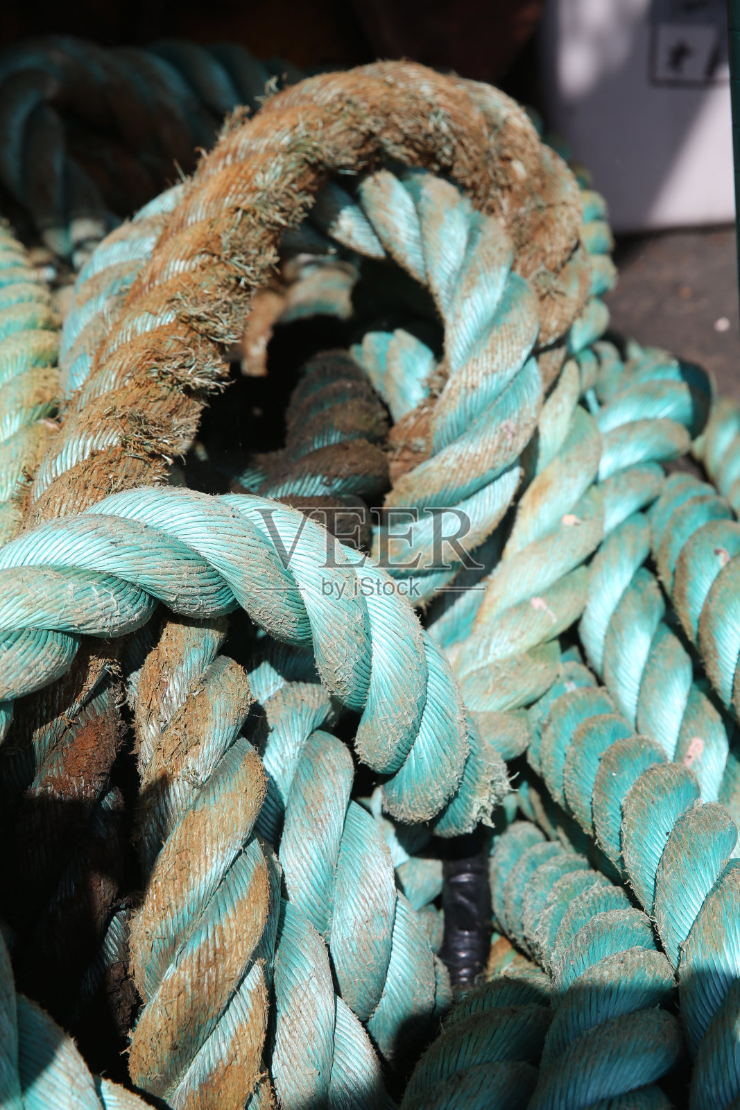 小船用绳子照片摄影图片