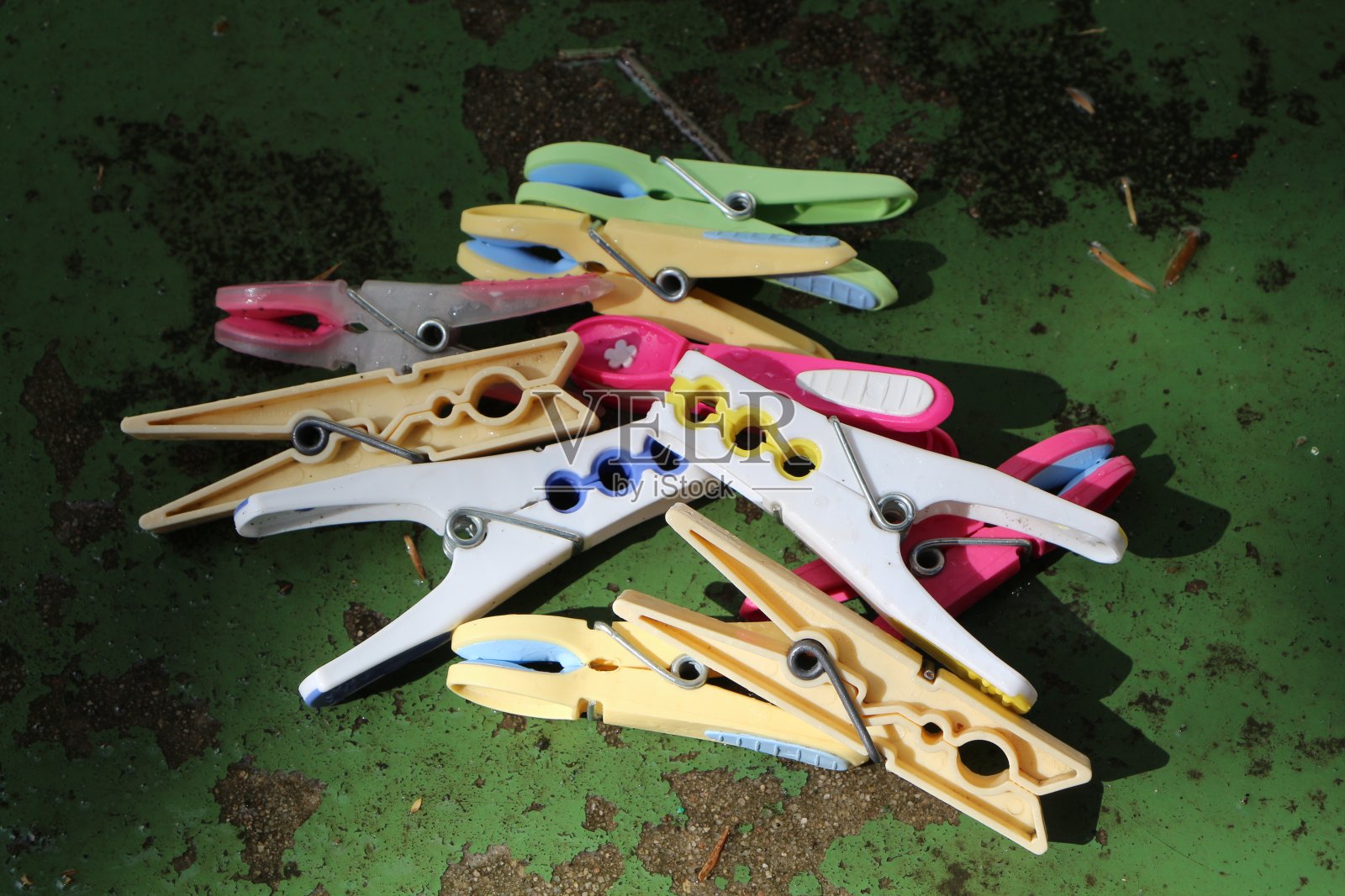 洗钉桩照片摄影图片