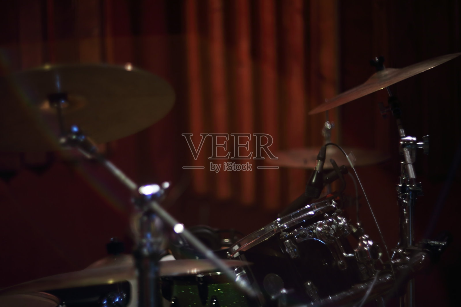 演播室架子鼓照片摄影图片