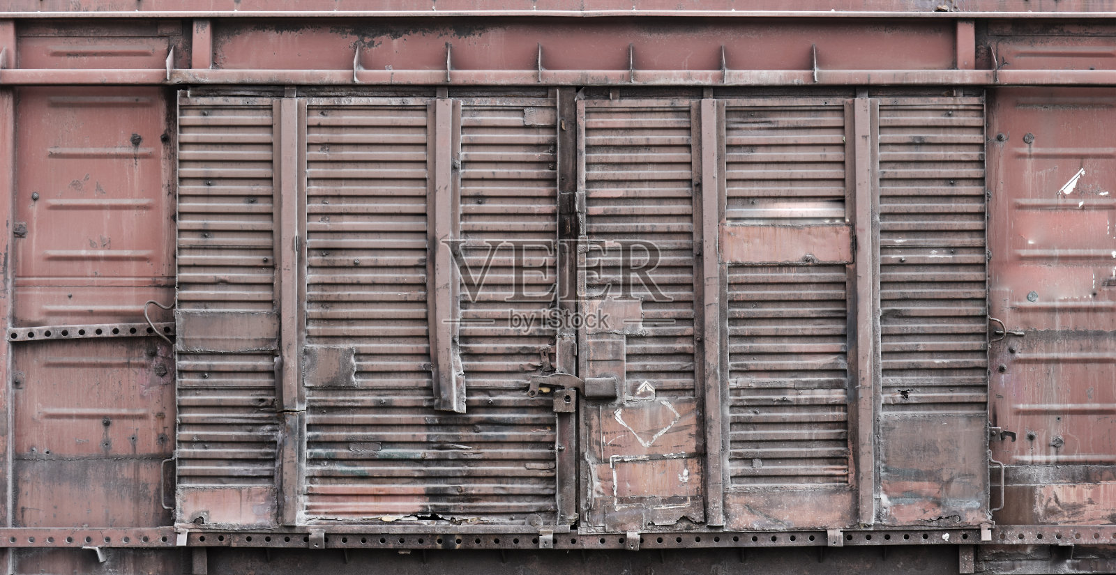 旧金属仓库门照片摄影图片