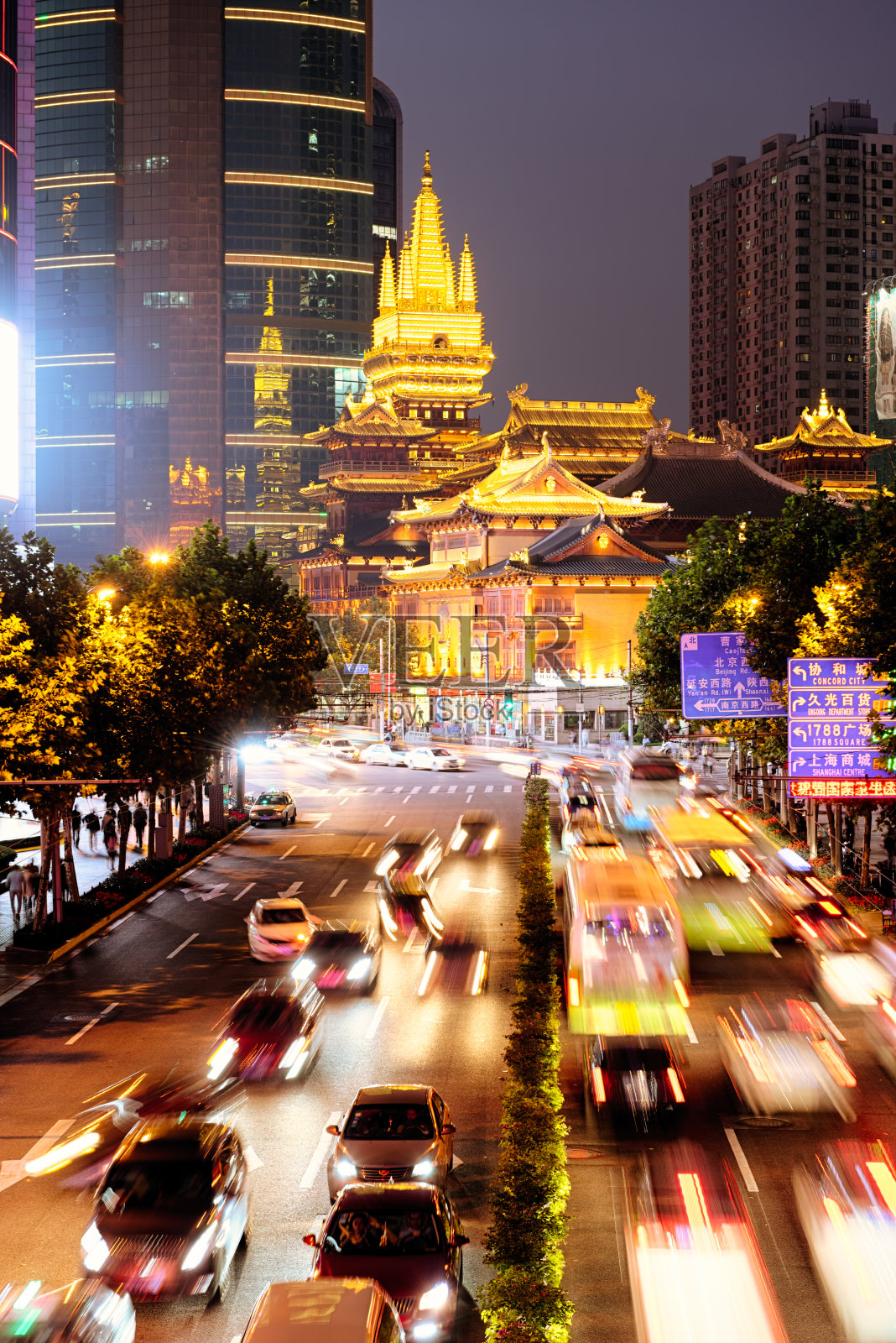 金静安寺，中国上海照片摄影图片