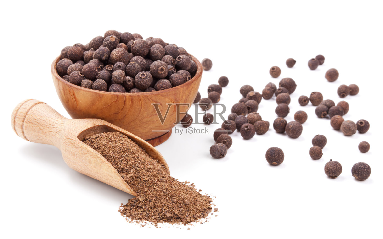 磨碎的甜椒孤立在白色照片摄影图片