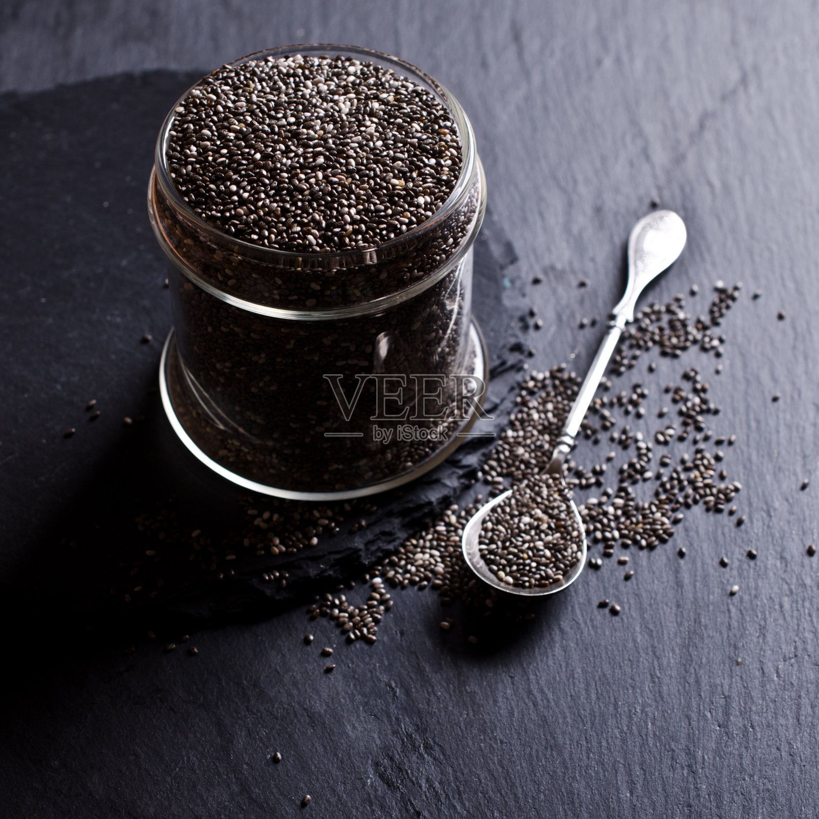 干芡欧鼠尾草种子照片摄影图片