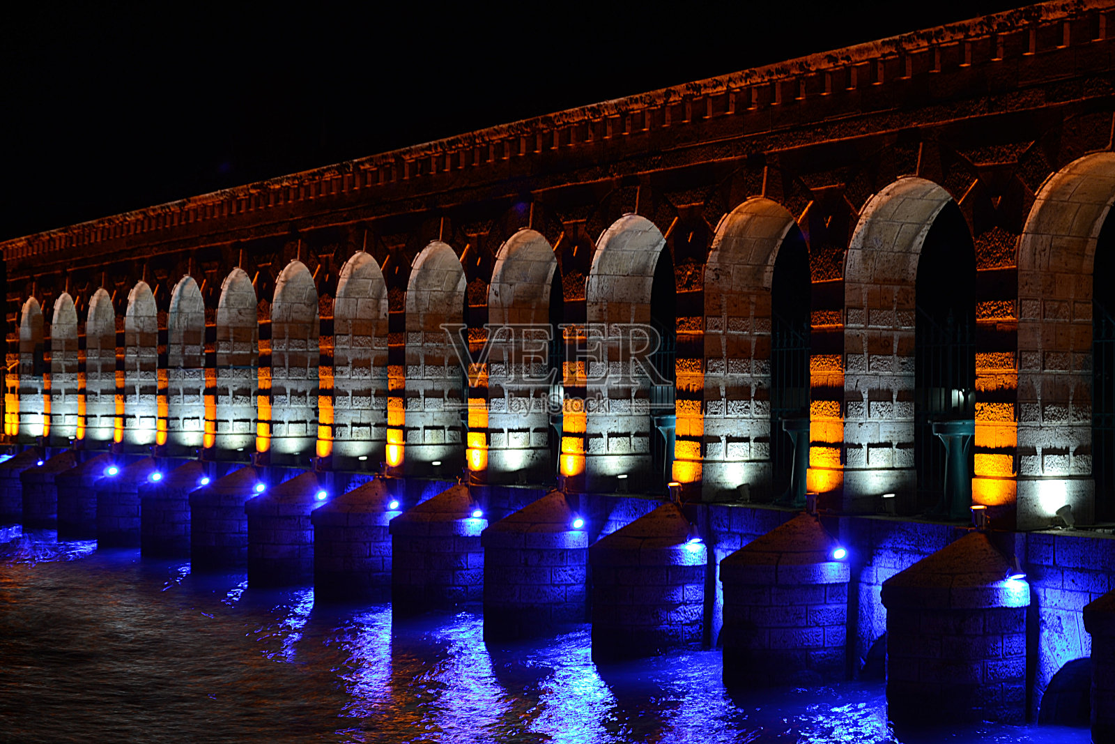 历史悠久的桥照片摄影图片