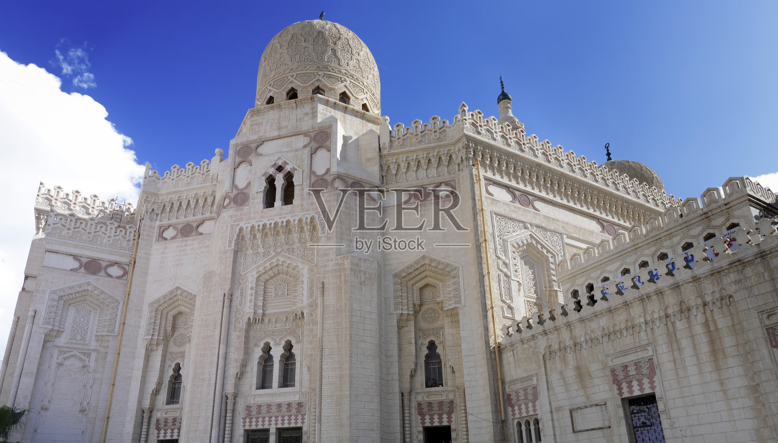 埃及亚历山大阿布·艾尔·阿巴斯清真寺照片摄影图片