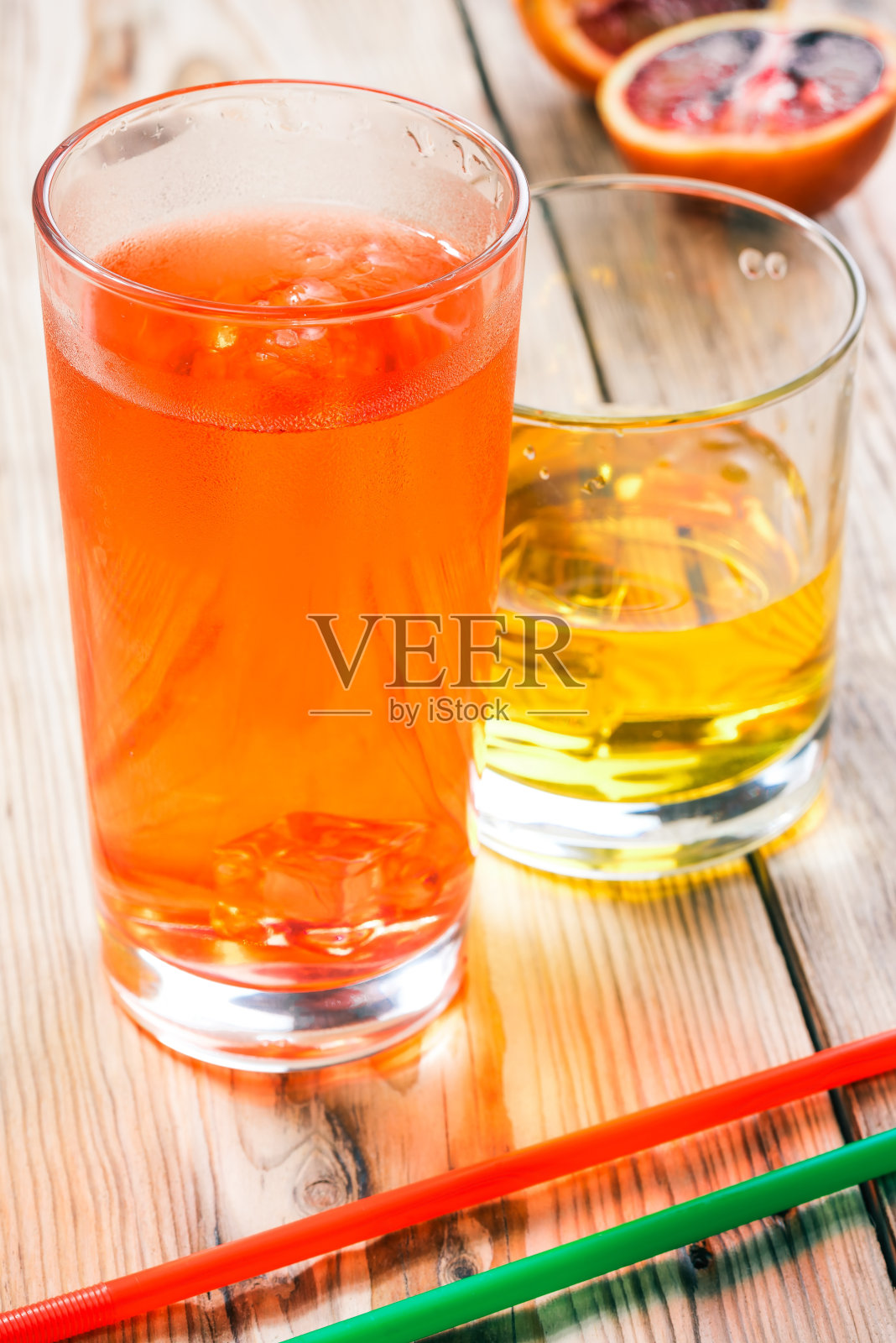 血橙和冰饮料照片摄影图片