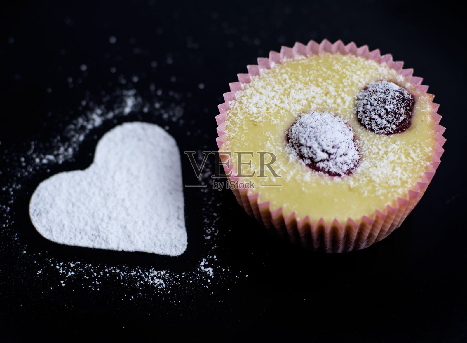 奶酪蛋糕和白心照片摄影图片