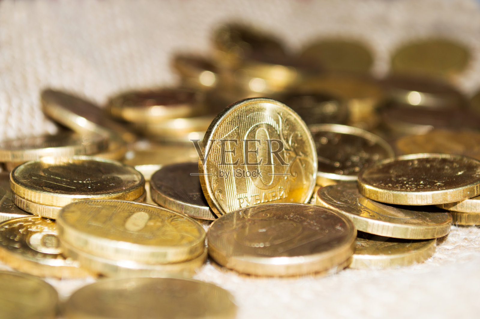 俄罗斯10卢布硬币特写照片摄影图片