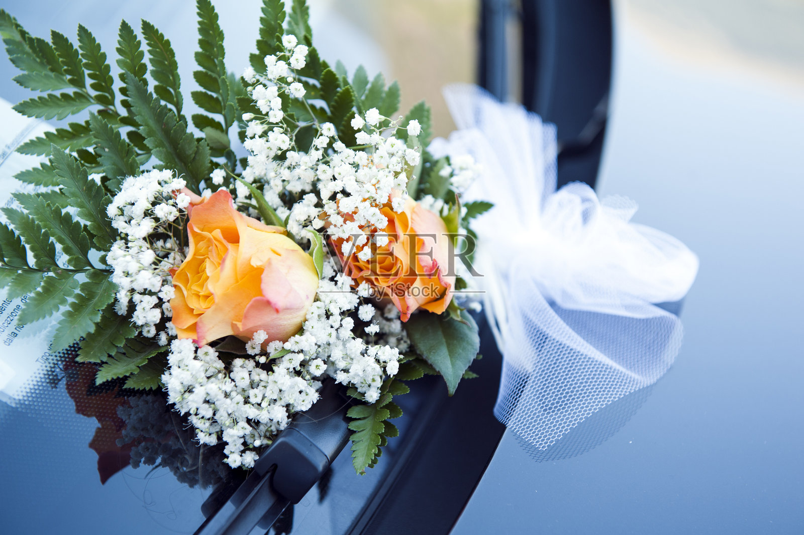 婚礼车装饰鲜花照片摄影图片