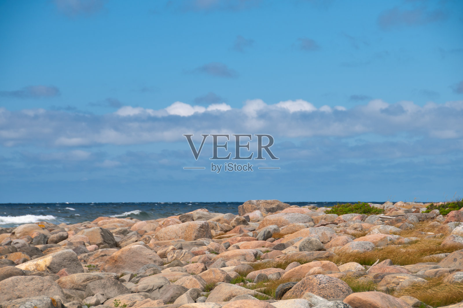 美丽的多岩石的海岸线照片摄影图片