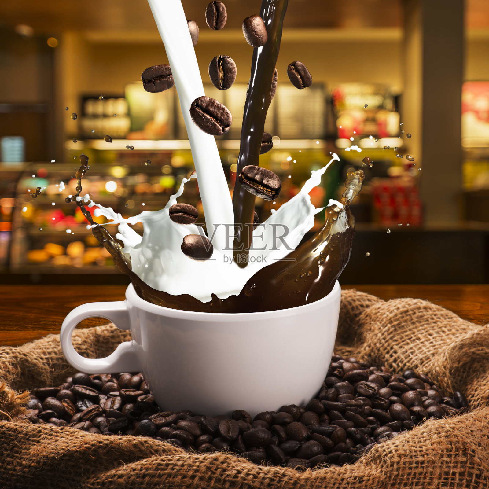 咖啡洒咖啡豆照片摄影图片