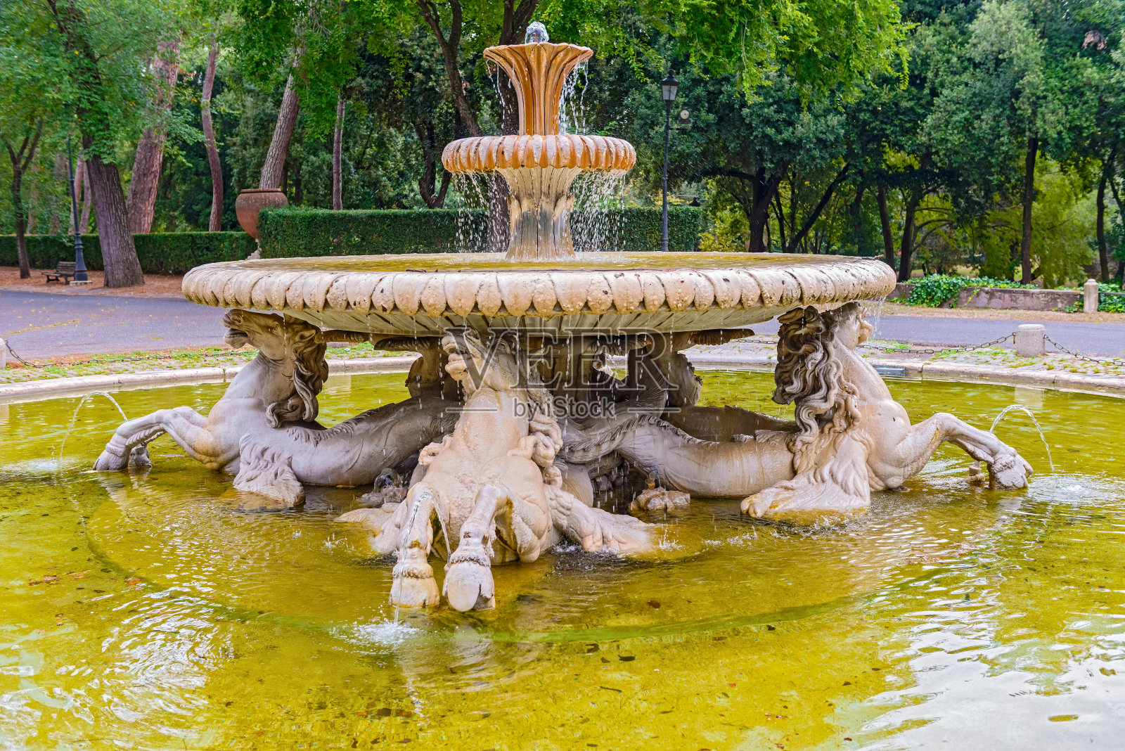 意大利罗马的喷泉。照片摄影图片