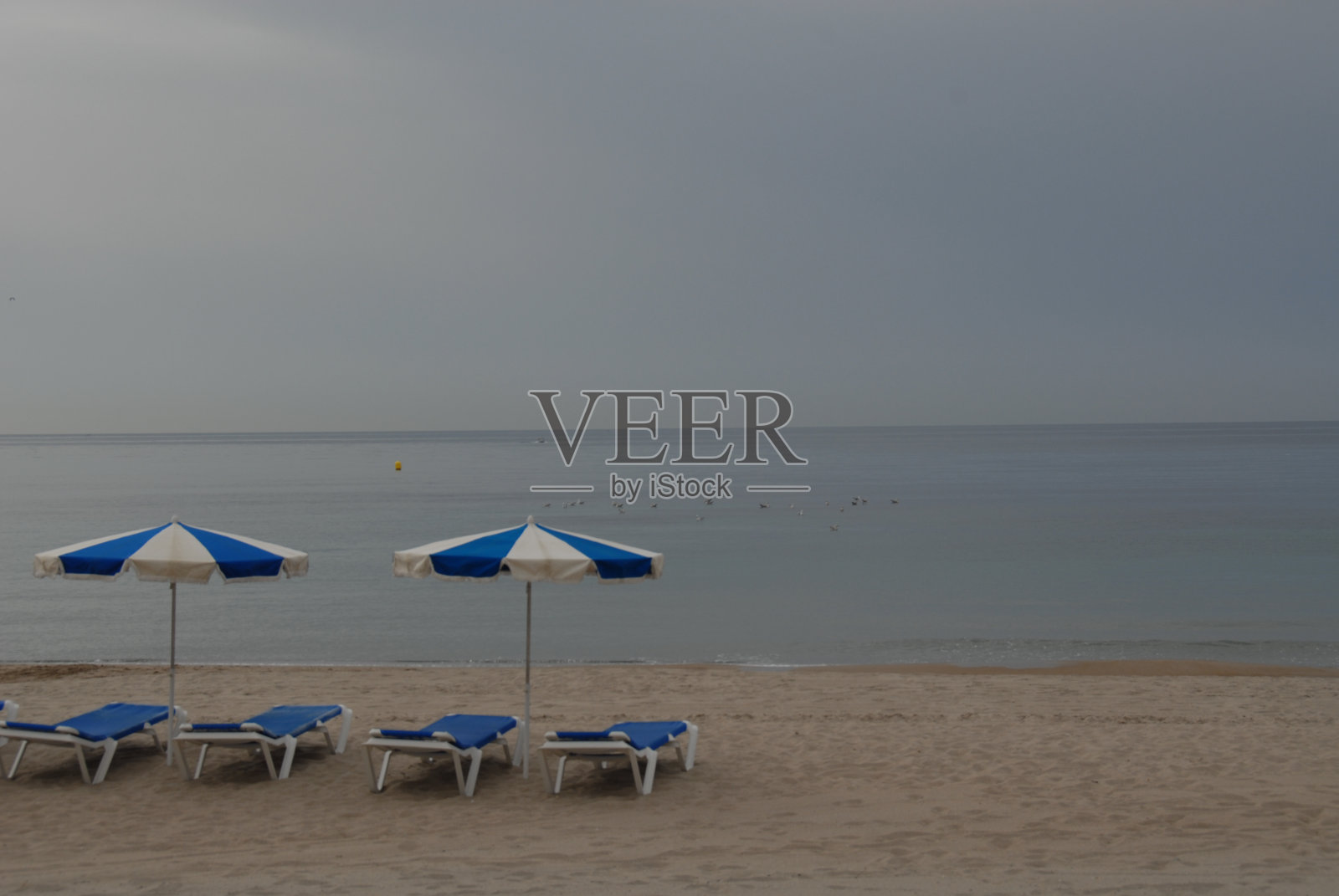 西班牙的科斯塔布兰卡海滩照片摄影图片