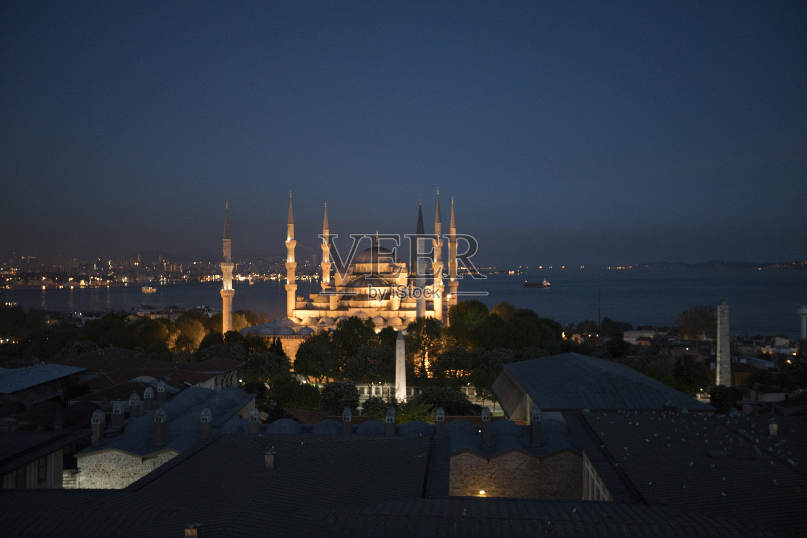 蓝色清真寺，(苏丹艾哈迈德卡米)，伊斯坦布尔，土耳其照片摄影图片