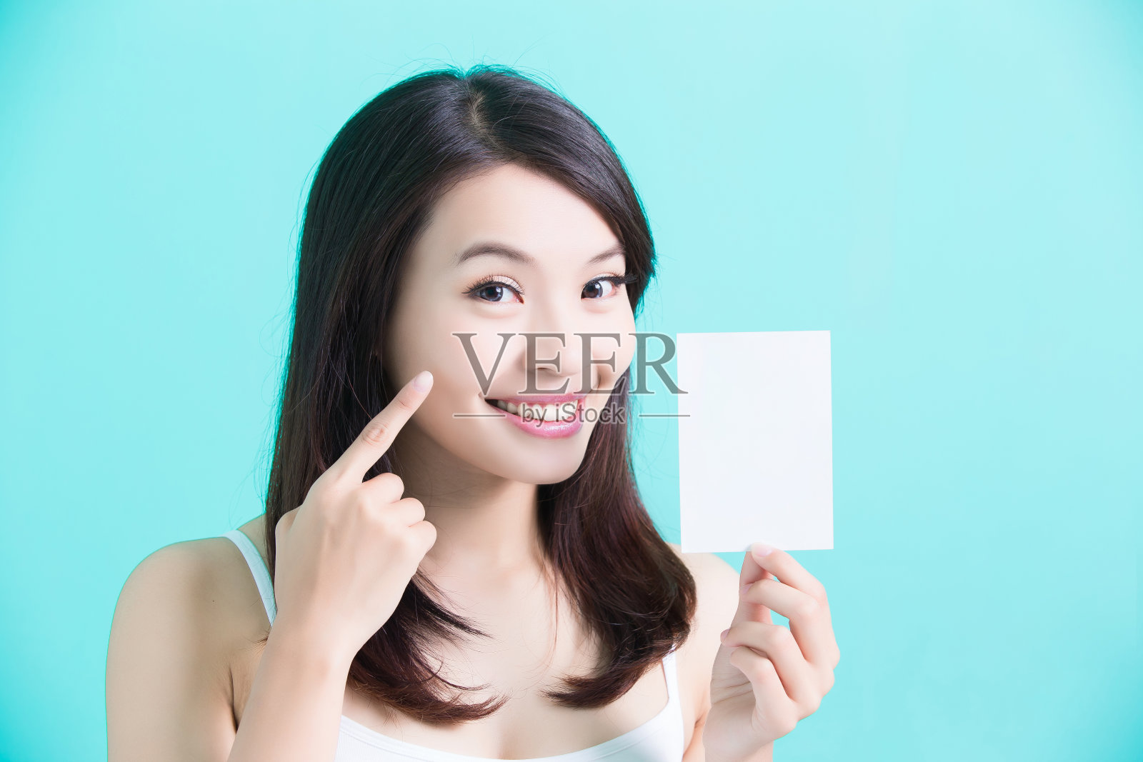 美容护肤的女人照片摄影图片