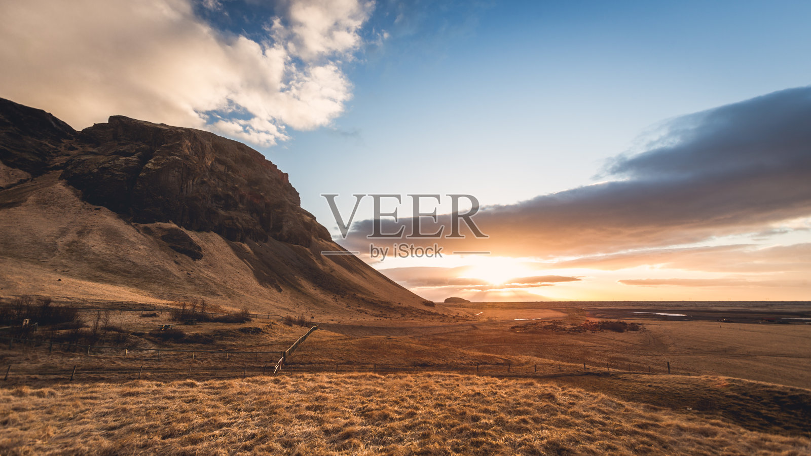 和平的日出照片摄影图片