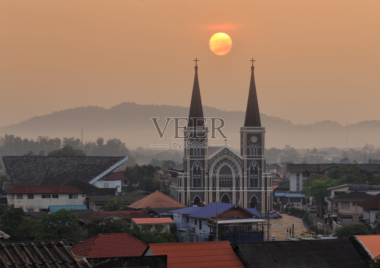 泰国昌塔布里省的天主教会照片摄影图片