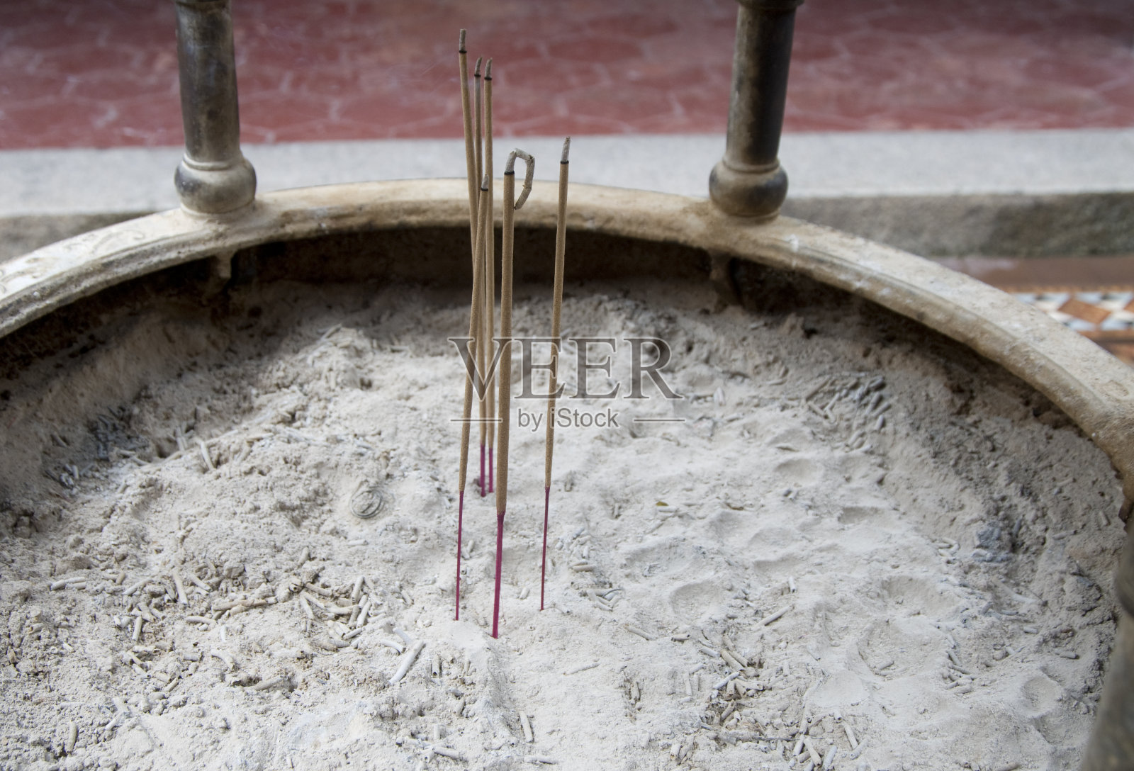 中国寺庙里的香照片摄影图片