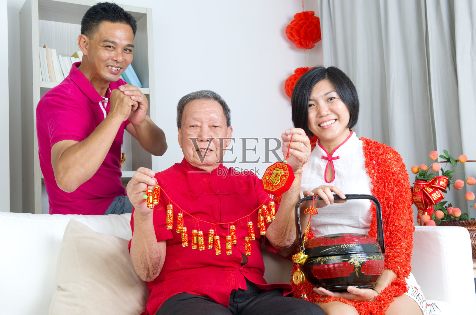 亚洲的家庭照片摄影图片