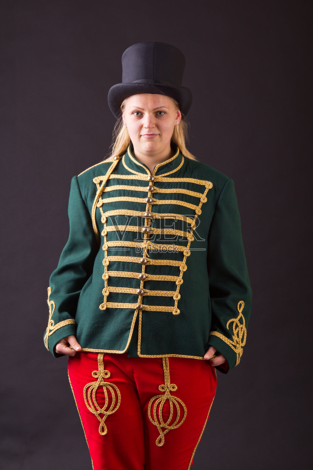 匈牙利轻骑兵的女人照片摄影图片