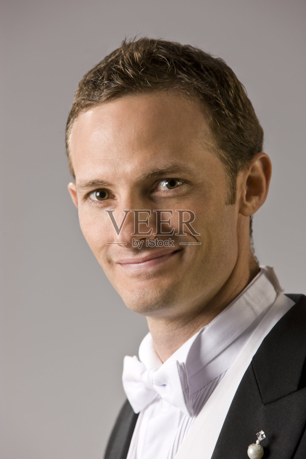 新郎照片摄影图片