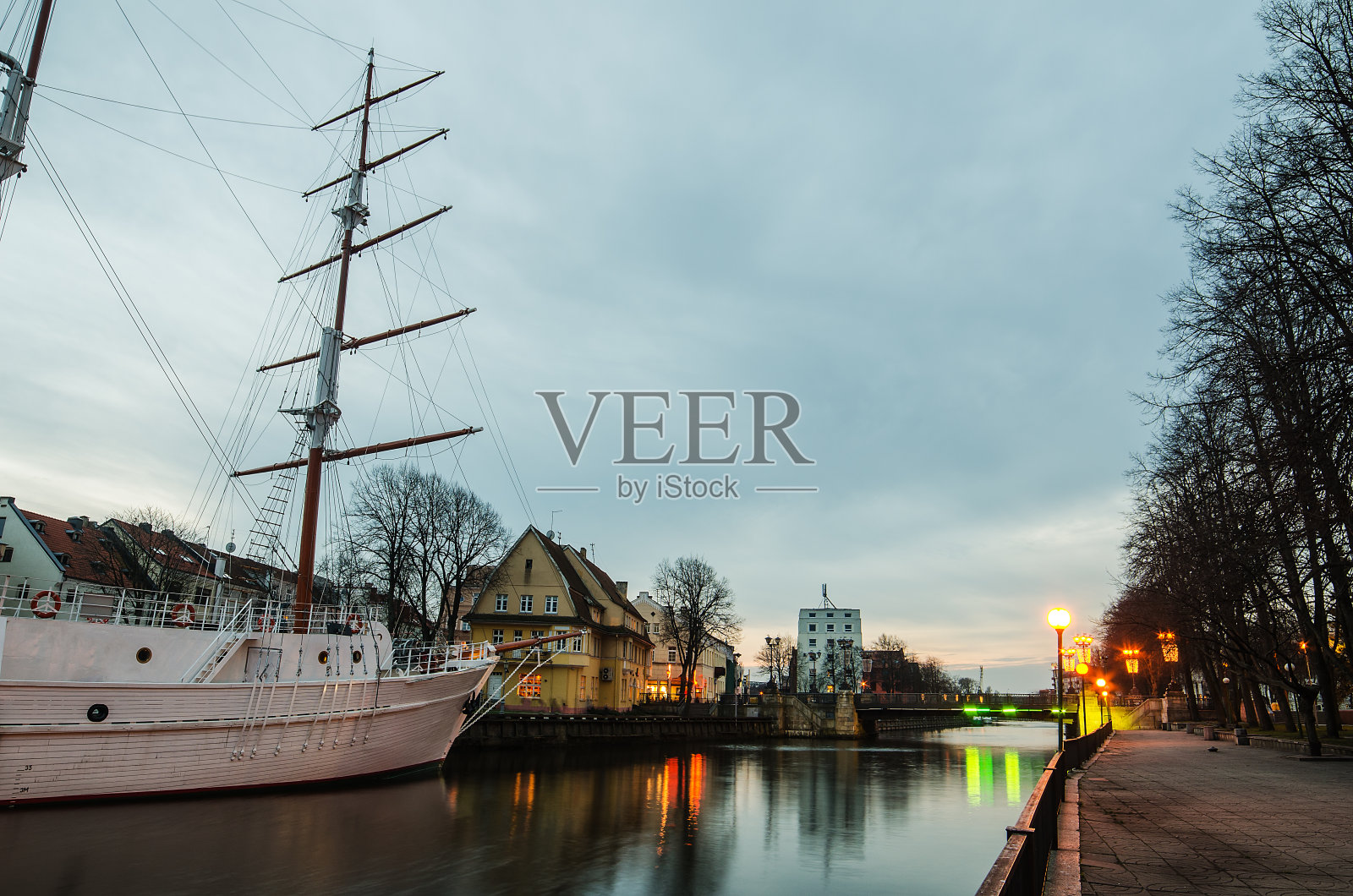 立陶宛克莱佩达的丹麦河照片摄影图片