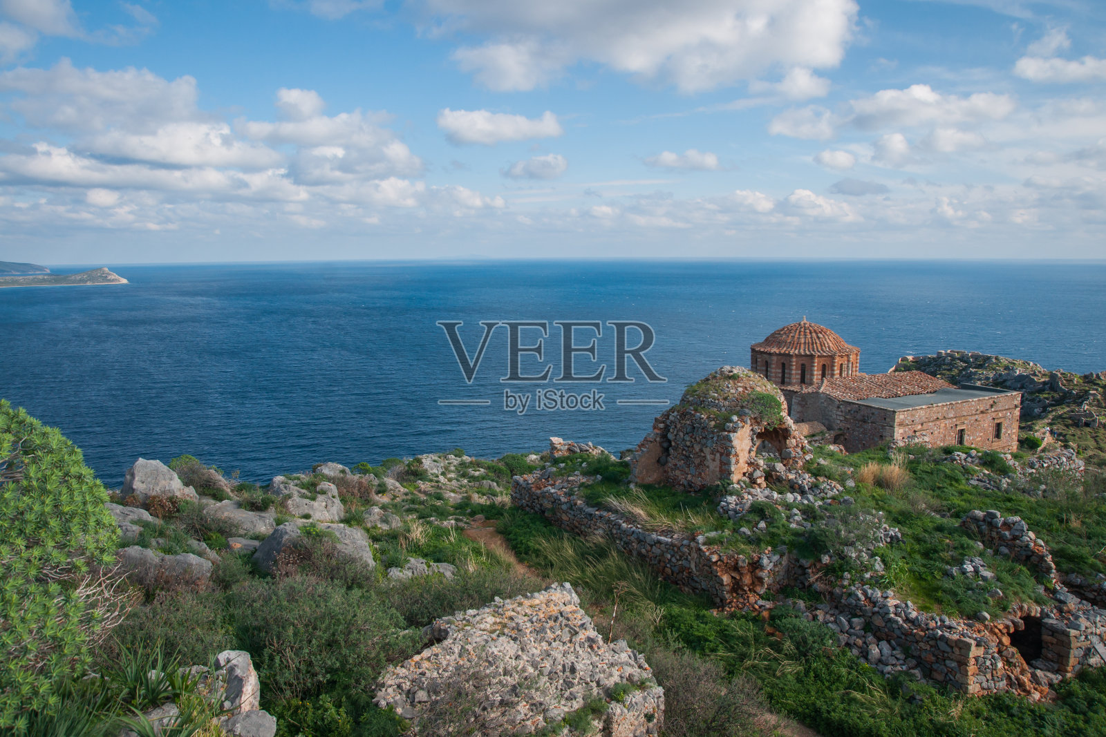 希腊伯罗奔尼撒半岛莫尼姆瓦西亚的中世纪教堂照片摄影图片